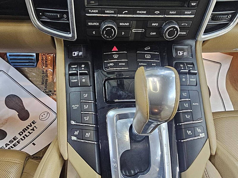 2014 Porsche Cayenne S Hybrid