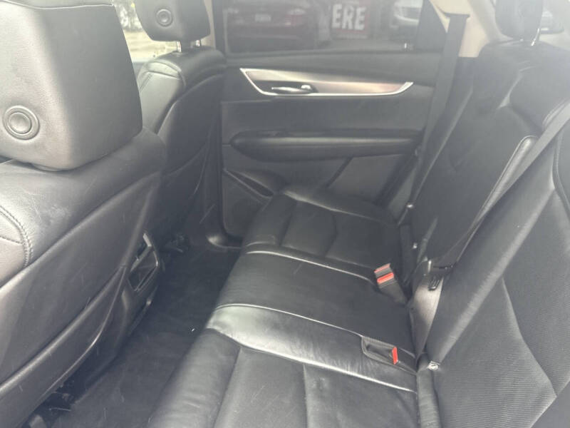 2018 Cadillac XT5 Luxury