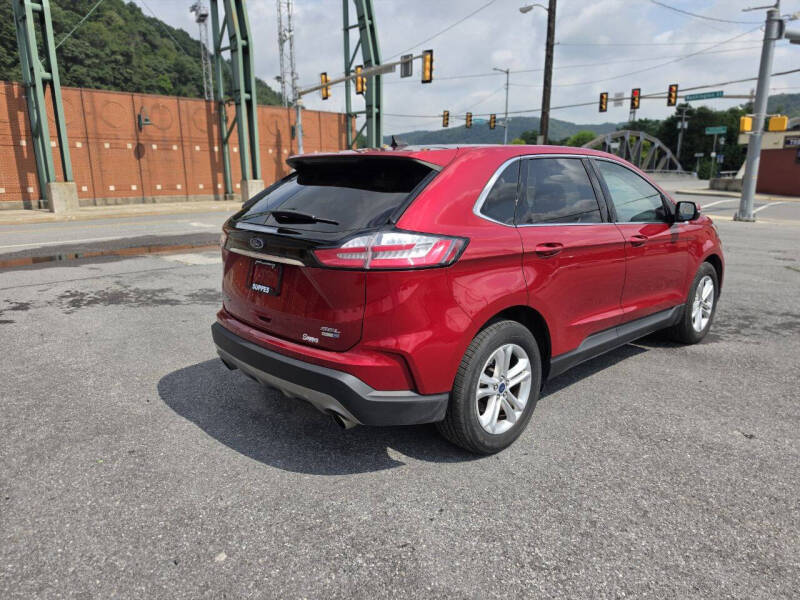 2020 Ford Edge