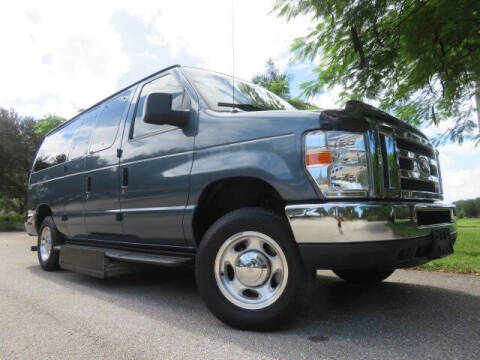 2013 Ford E-Series E-150 XLT
