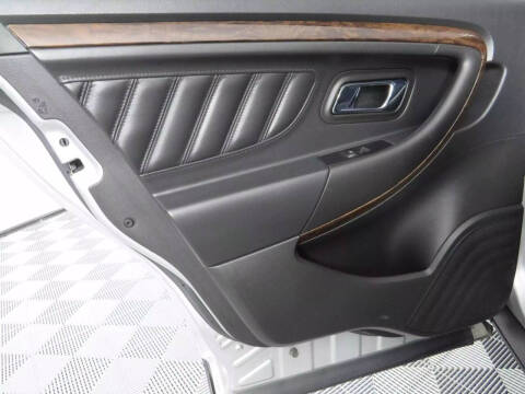 2018 Ford Taurus Limited