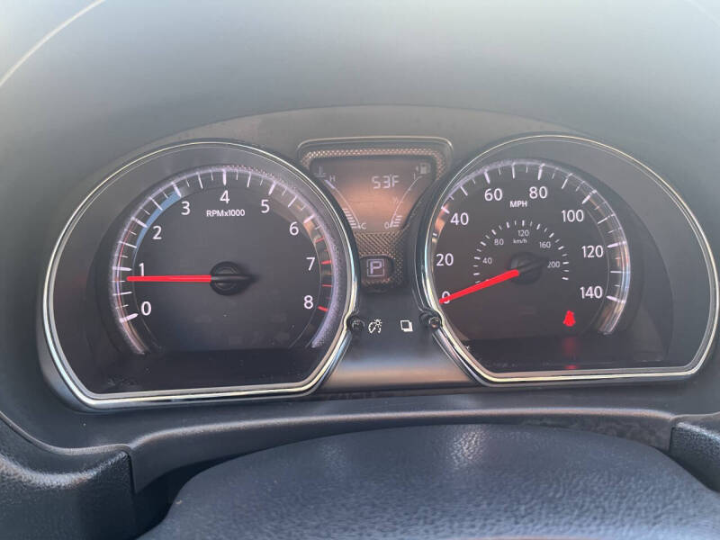 2016 Nissan Versa 1.6 SV