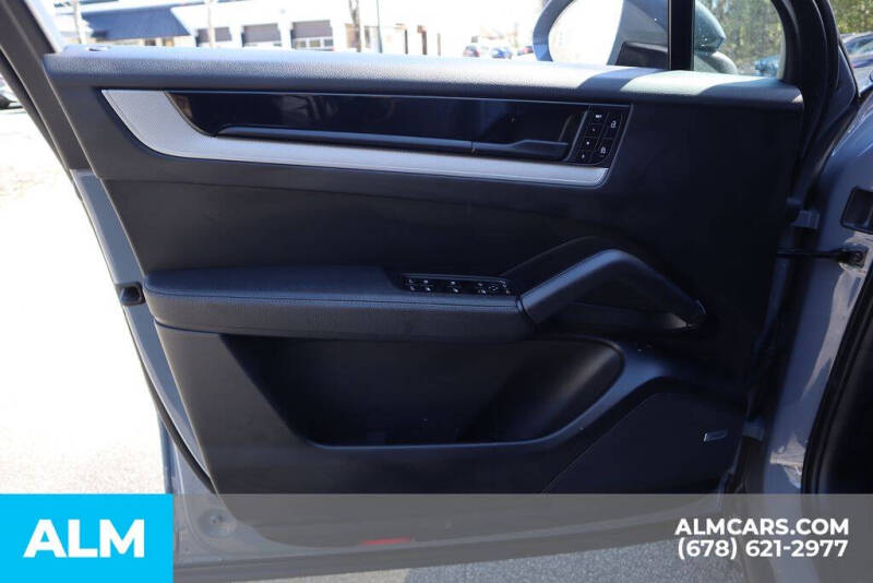 2024 Porsche Cayenne