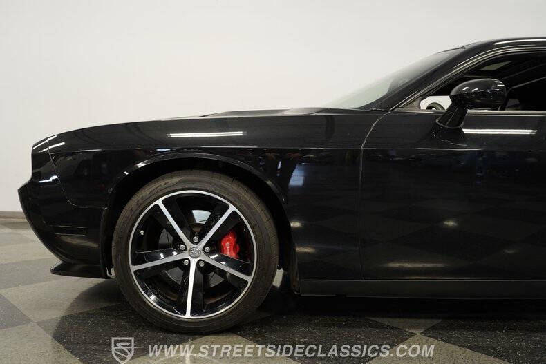 2010 Dodge Challenger SRT8