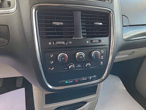 2017 Dodge Grand Caravan SE
