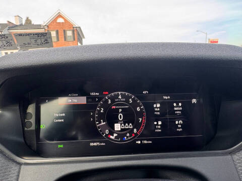 2019 Land Rover Range Rover Velar P250 R-Dynamic SE