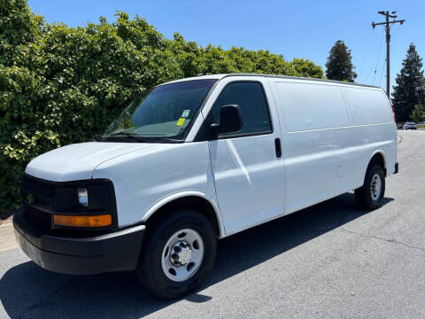 2013 Chevrolet Express 2500