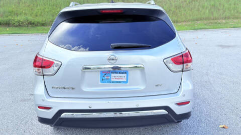 2013 Nissan Pathfinder Platinum