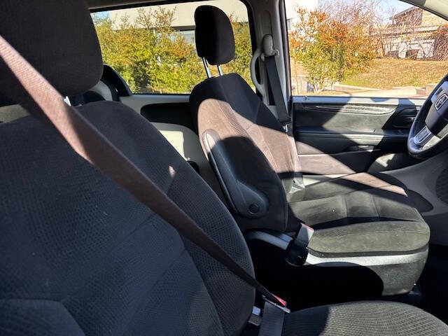 2016 Dodge Grand Caravan American Value Package