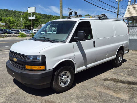 2021 Chevrolet Express 2500
