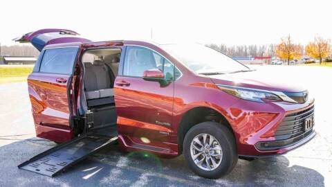 2021 Toyota Sienna for sale at A&J Mobility in Valders WI