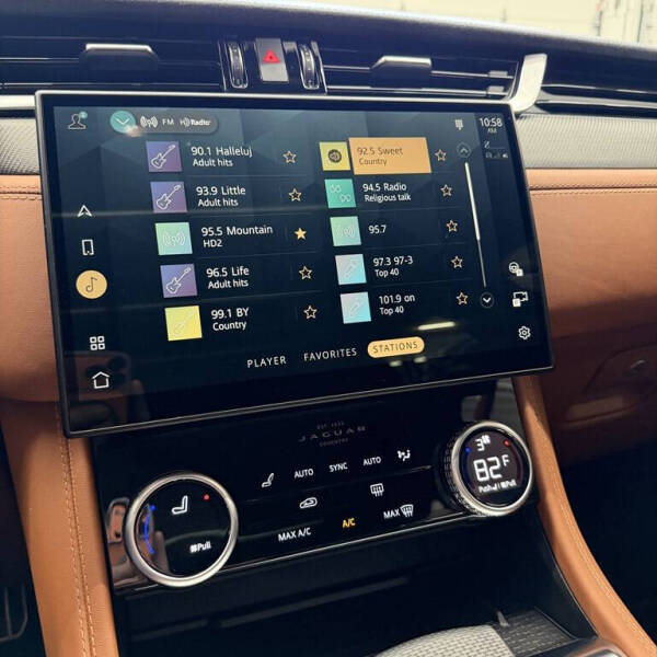 2025 Jaguar F-PACE SVR 575 EDITION