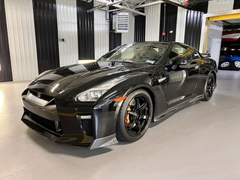 2018 Nissan GT-R Track Edition