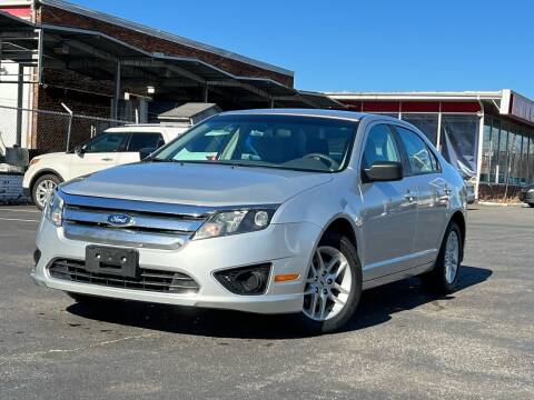 2012 Ford Fusion for sale at MAGIC AUTO SALES in Little Ferry NJ