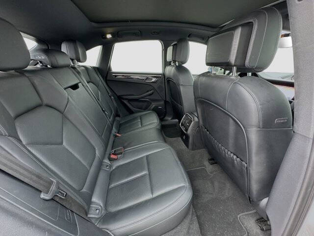 2023 Porsche Macan