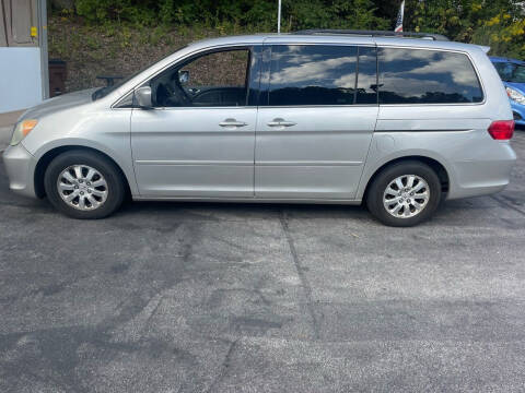 2008 Honda Odyssey for sale at CHRIS AUTO SALES in Cincinnati OH