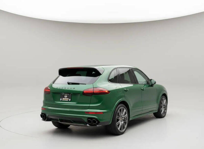 2016 Porsche Cayenne GTS