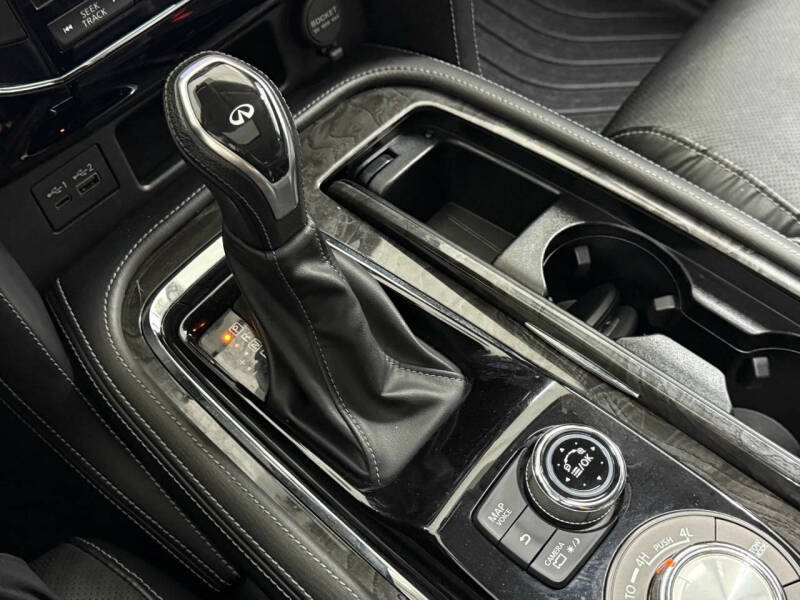 2020 Infiniti QX80 Luxe