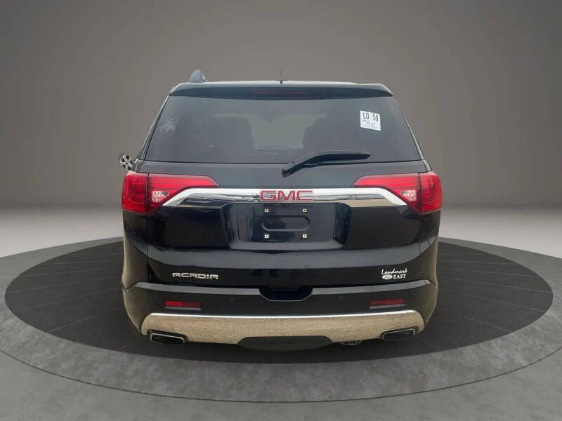 2017 GMC Acadia Denali