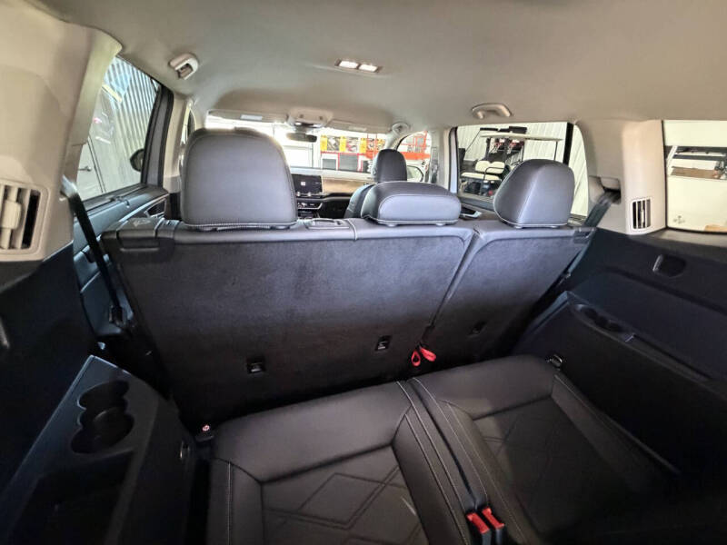 2025 Volkswagen Atlas SE 4Motion