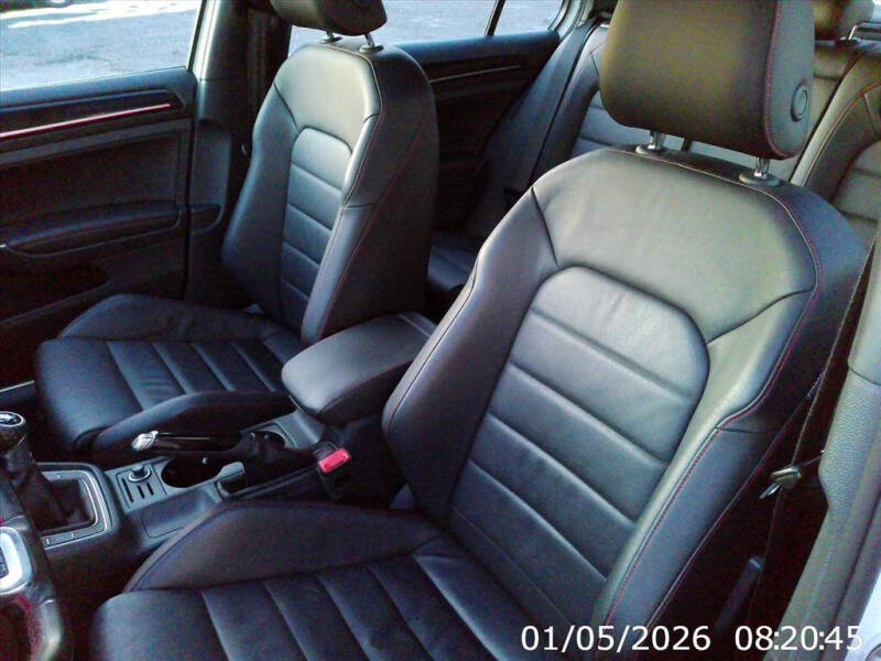 2017 Volkswagen Golf GTI