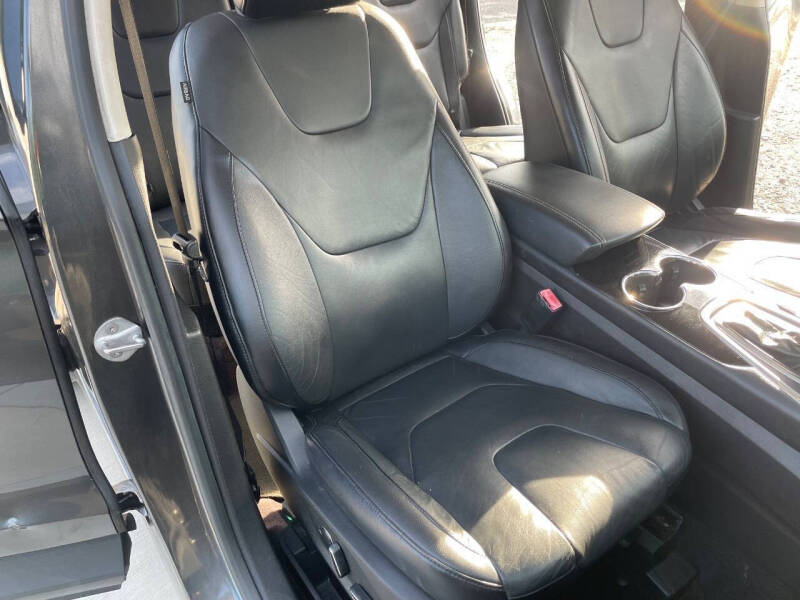 2017 Ford Edge Titanium