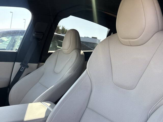 2022 Tesla Model X