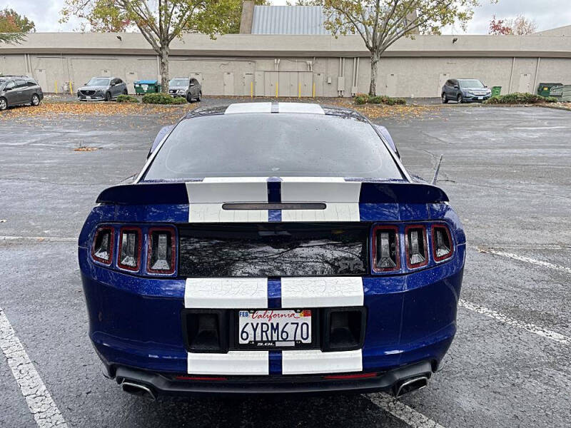 2013 Ford Mustang GT Premium