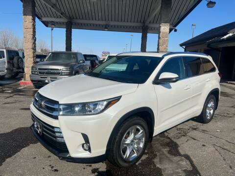 2018 Toyota Highlander for sale at Atlas Auto in Grand Forks ND