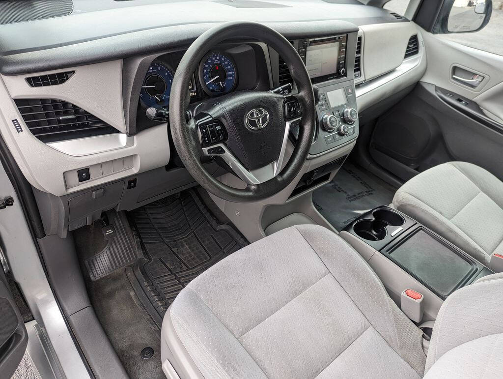 2020 Toyota Sienna for sale at Axio Auto Boise in Boise, ID