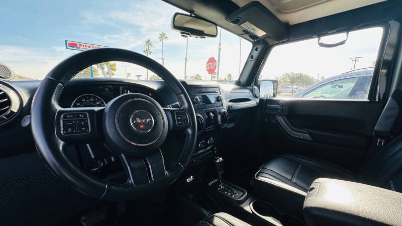 2013 Jeep Wrangler Unlimited Sport