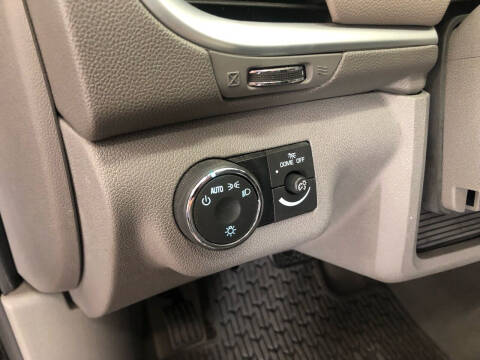 2017 Chevrolet Traverse LS