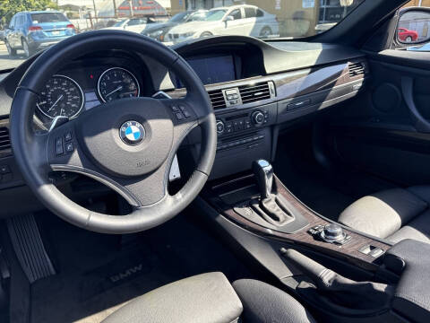 2011 BMW 3 Series 328i