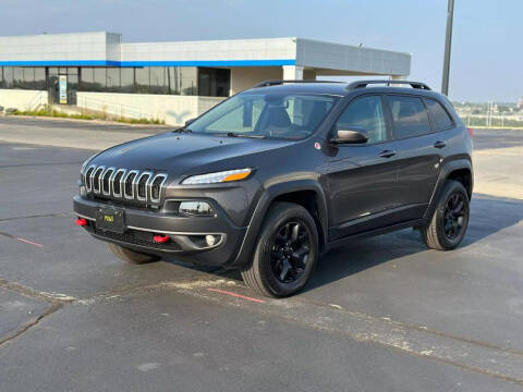 2018 Jeep Cherokee for sale at Greenline Motors, LLC. in Omaha NE