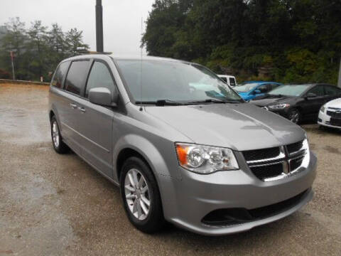 2016 Dodge Grand Caravan for sale at MORGAN TIRE CENTER INC in West Liberty KY
