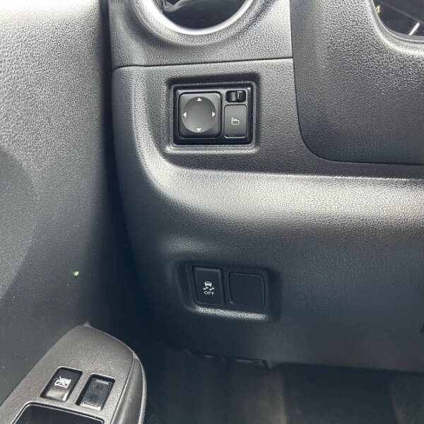 2015 Nissan Versa Note SV