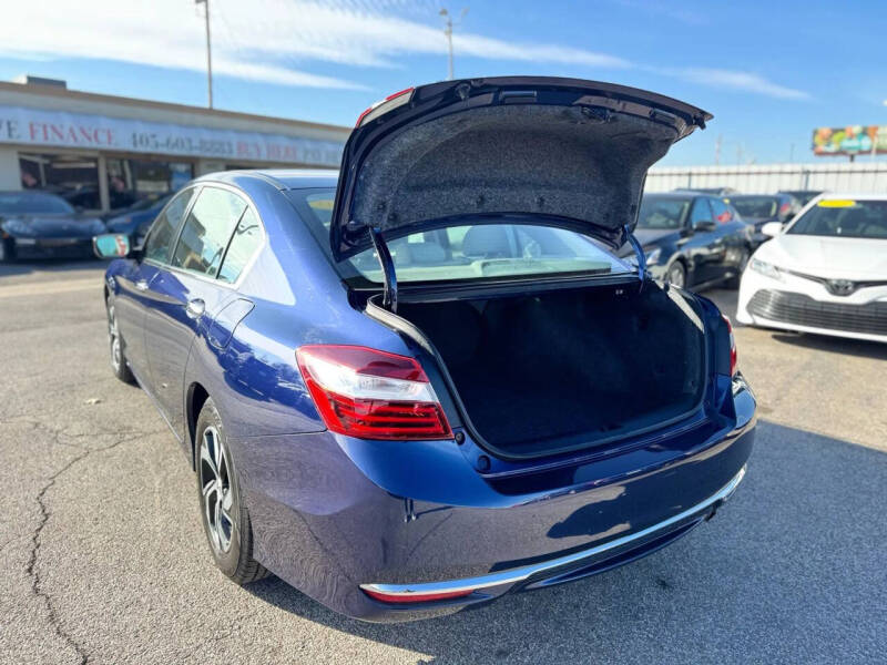 2017 Honda Accord LX