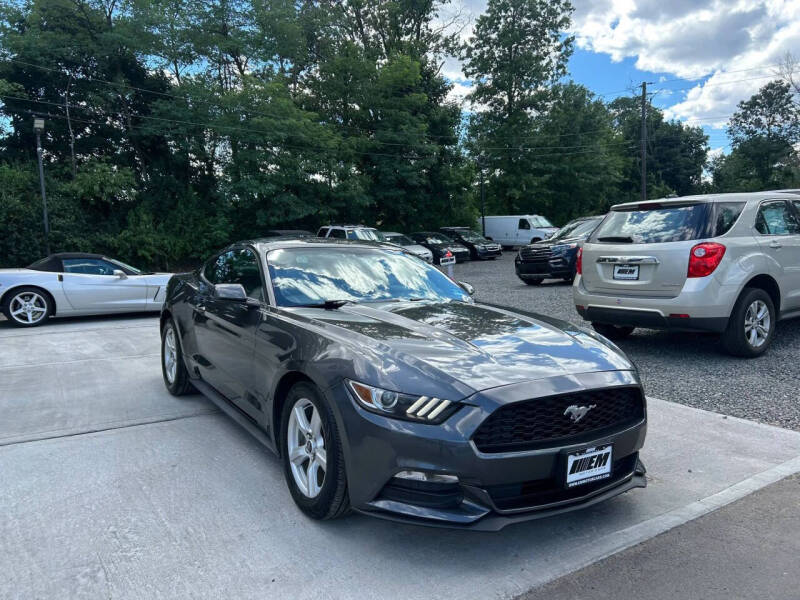 2017 Ford Mustang V6