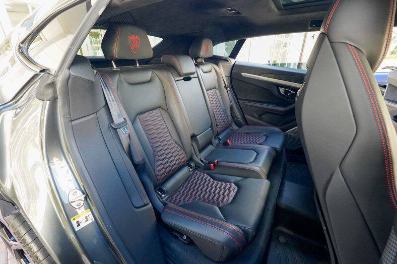 2019 Lamborghini Urus