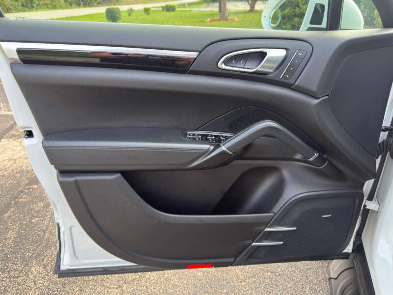 2016 Porsche Cayenne