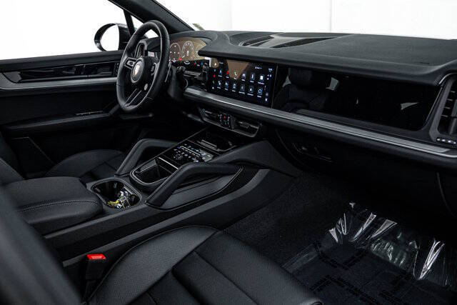 2025 Porsche Cayenne