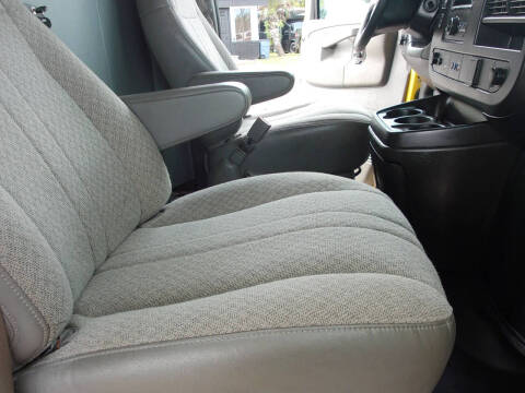 2020 Chevrolet Express 2500