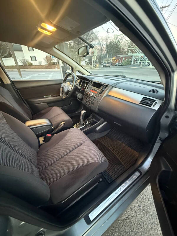 2012 Nissan Versa 1.8 S