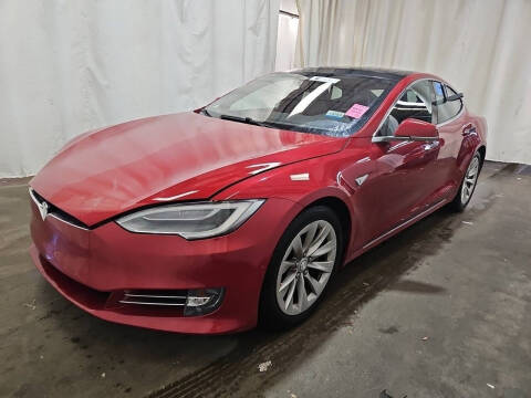2016 Tesla Model S 75D