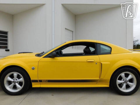 2004 Ford Mustang Mach 1 Premium