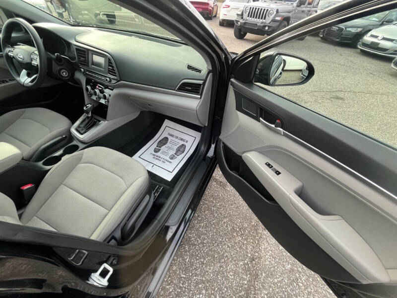 2019 Hyundai Elantra