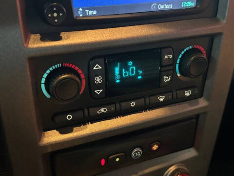 2004 HUMMER H2