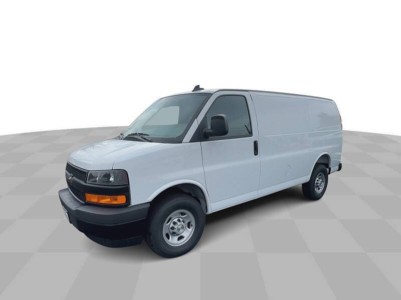 2025 Chevrolet Express 2500