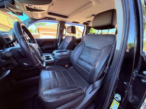 2015 GMC Sierra 2500HD Denali