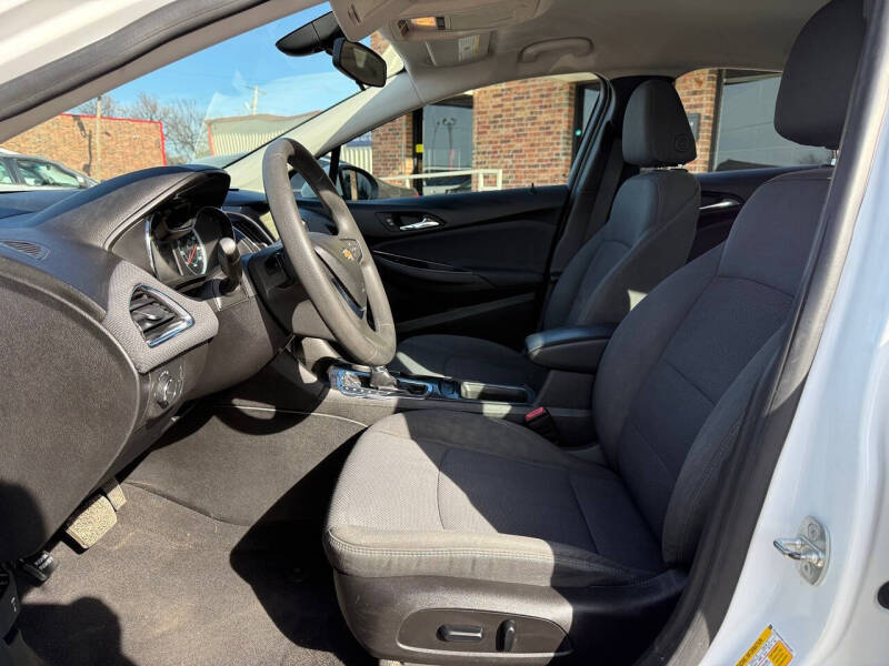2018 Chevrolet Cruze LT Auto
